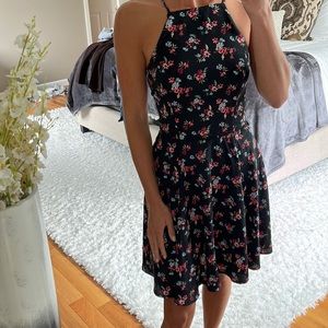 High neck Hollister dress